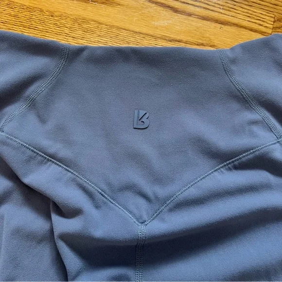 Buffbunny Hushberry Contour Pocket Leggings - Picture 12 of 16